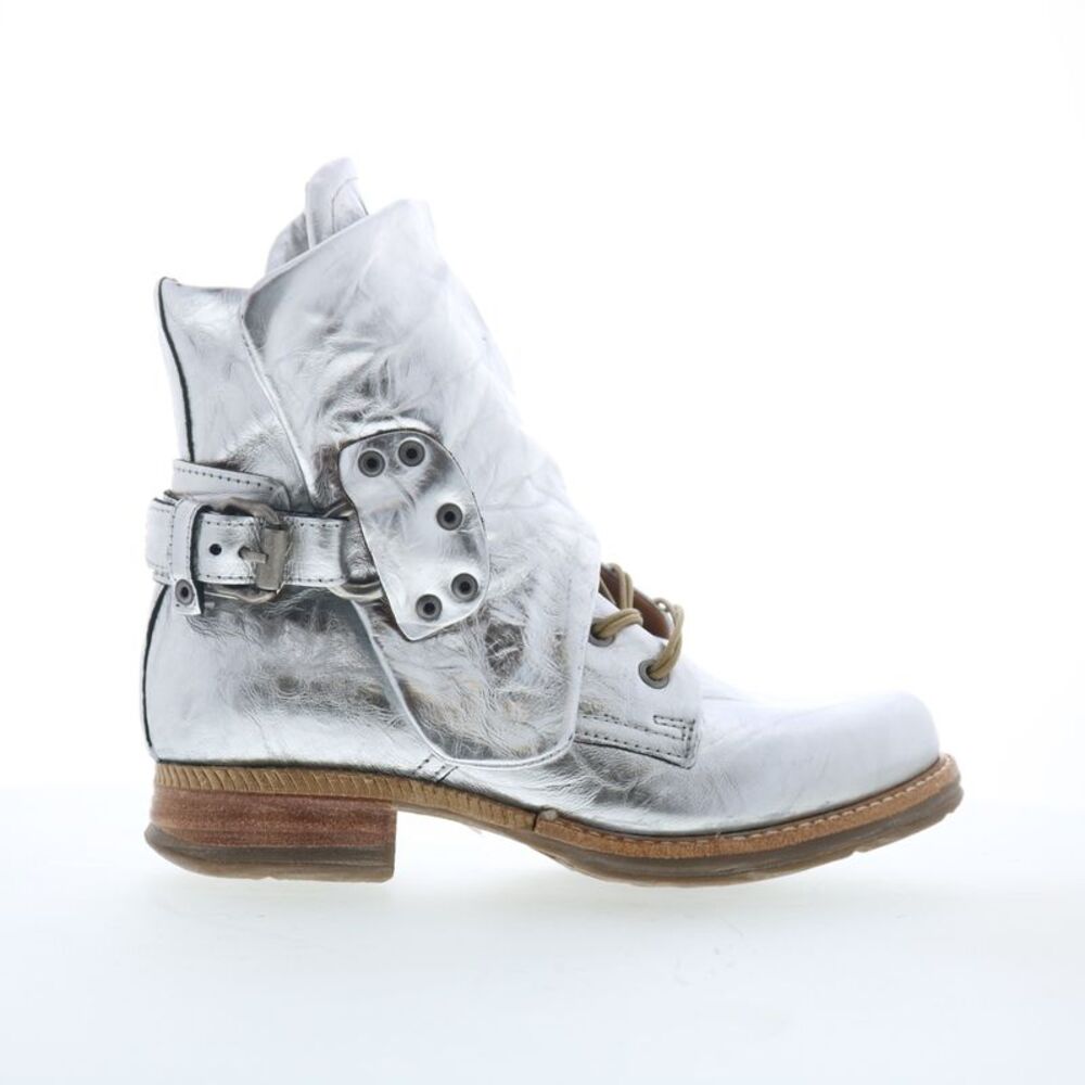 A.S. 98 Womens Snider Silver Boots (NWT)